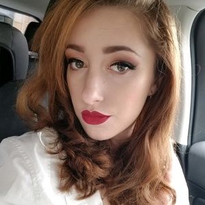 Meet your Posher, Jess